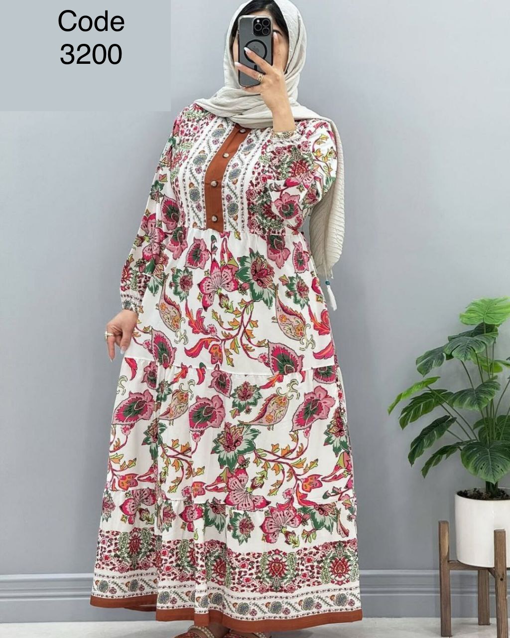 ساحلي بوگاتي 3200 آبرنگي زرشكي